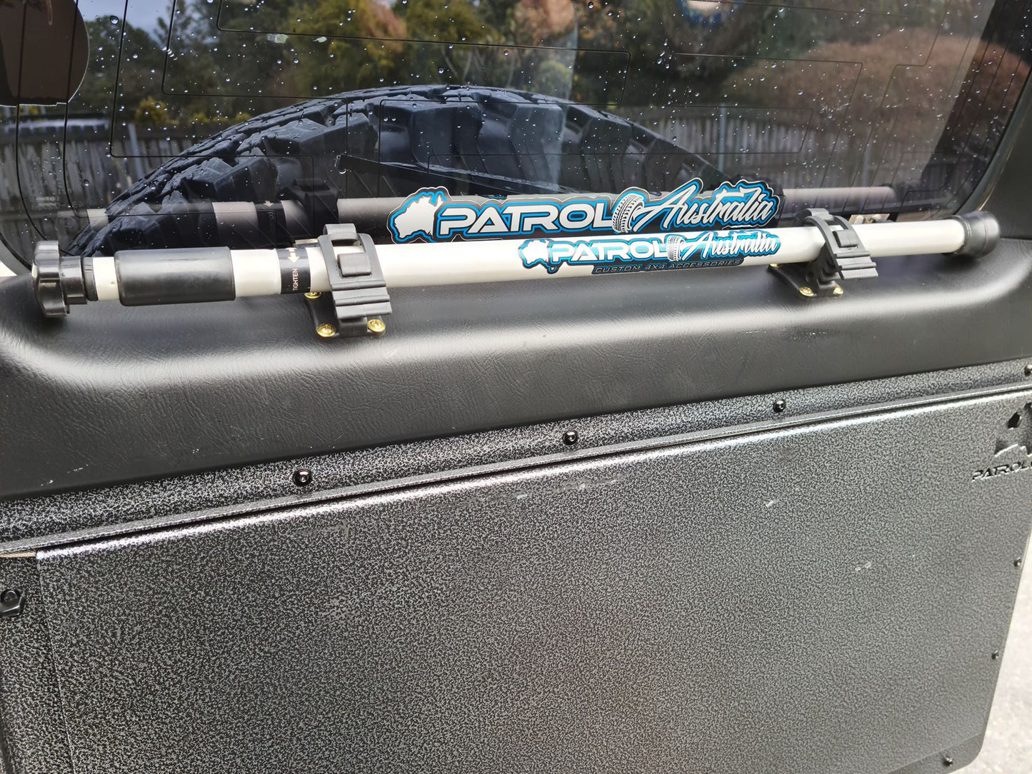Nissan GU Patrol Deluxe Barn Door Table