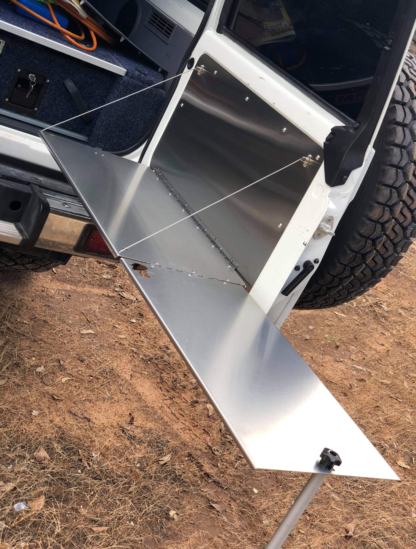 Toyota 76 Series Stainless Steel Deluxe Barn Door Table