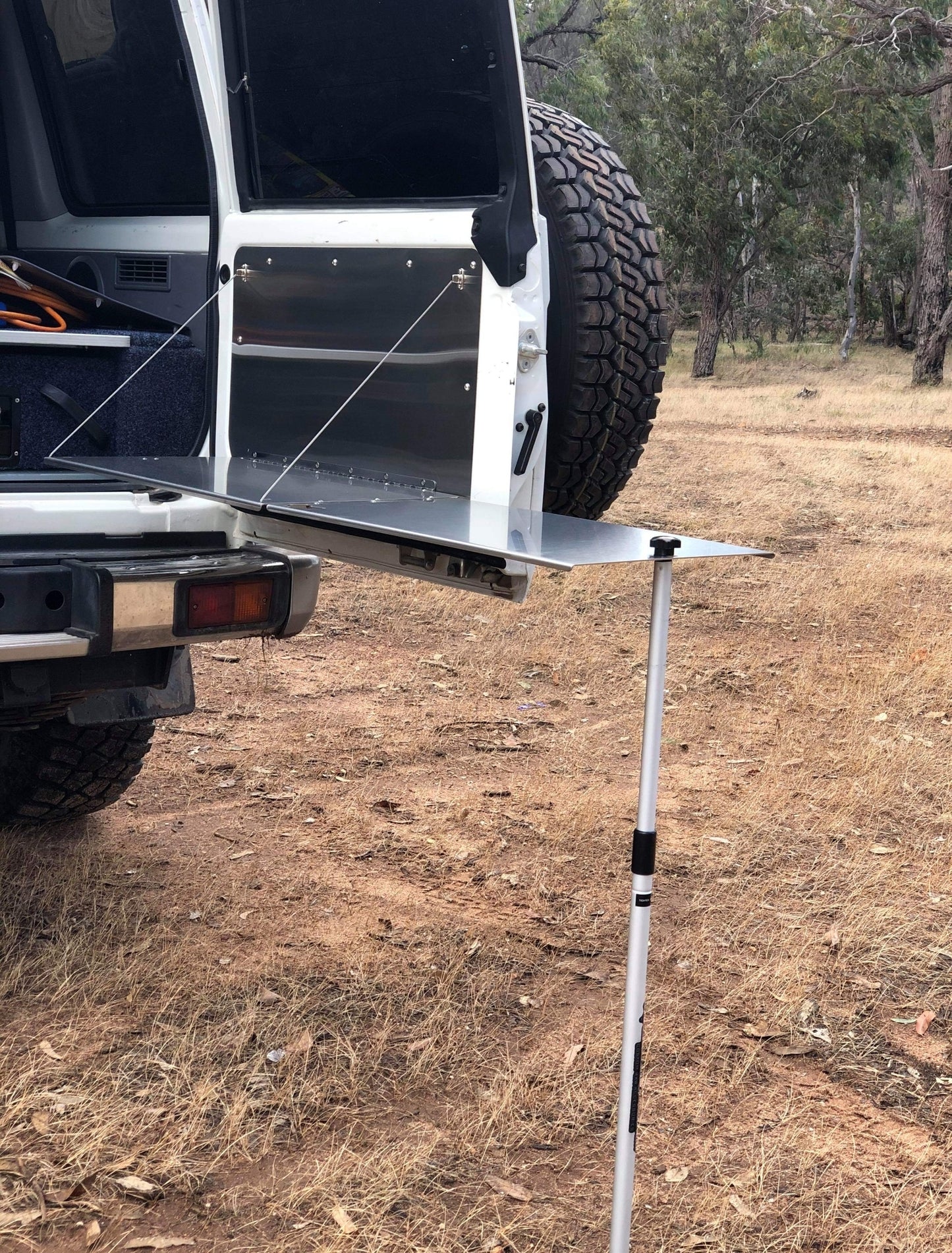 Toyota 76 Series Stainless Steel Deluxe Barn Door Table